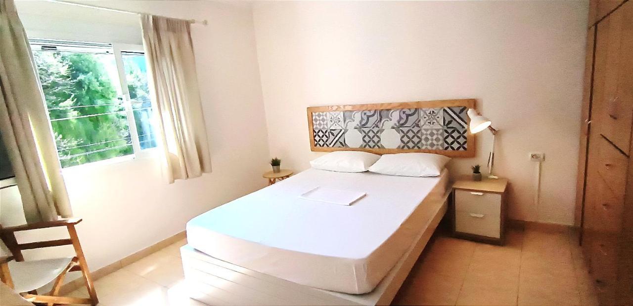 Central Apartment, Fully Equipped Himare Ngoại thất bức ảnh